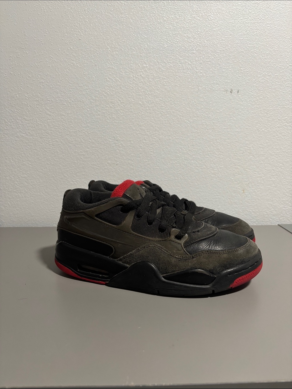 Air Jordan 4 RM GS Black Red Basketball Shoes Sneaker Youth size 6